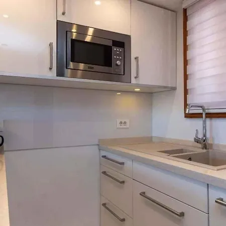 Playa De Americas: Spacious Family In Tenerife