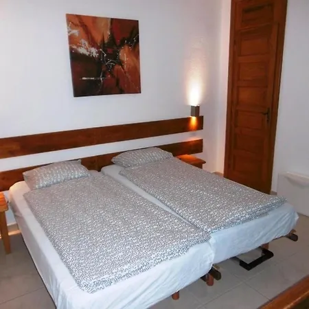 Apartment Playa De Americas: Spacious Family In Tenerife