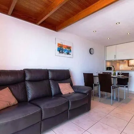 Playa De Americas: Spacious Family In Tenerife